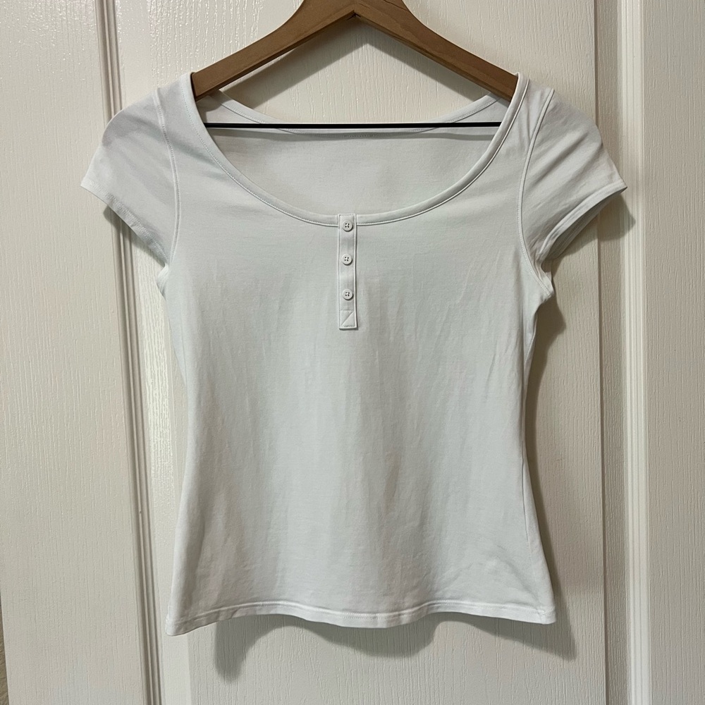 Lululemon White Cap Sleeve Henley Tee Women Medium